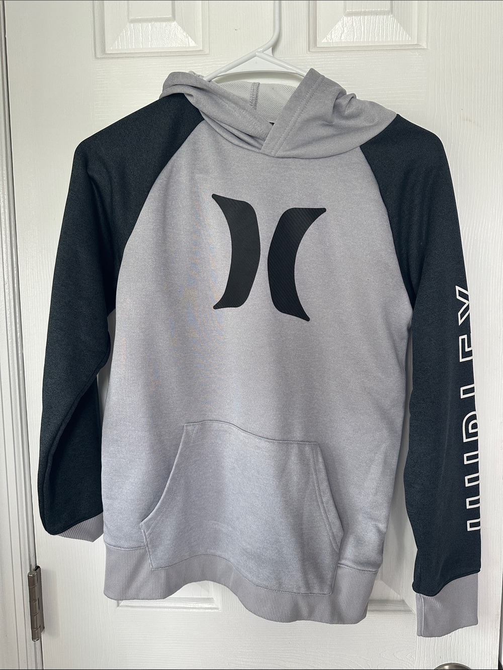 Hurley Men's Gray and Black Crewneck Hoodie with Logo